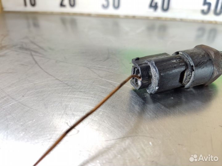 Датчик давления масла Renault Logan 2005 2014