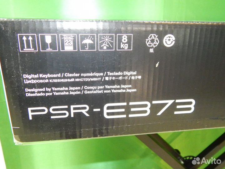 Синтезатор Yamaha PSR-E373