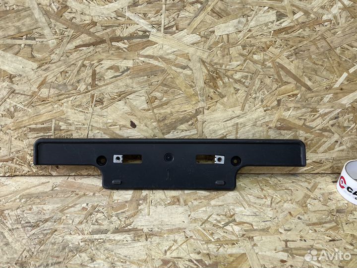 Подиум под номер Toyota Land Cruiser 200