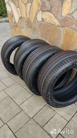Continental PremiumContact 6 285/45 R22 и 325/40 R22 114Y