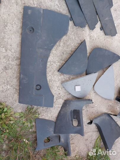 Пластик салона Volkswagen Passat B6