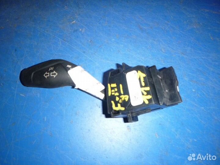 Переключатель поворотов подрулевой ford focus III