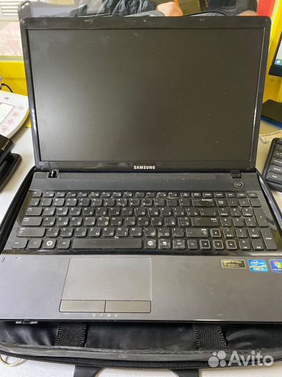 Ноутбук samsung NP300E5C/ Core i5/GT 620M