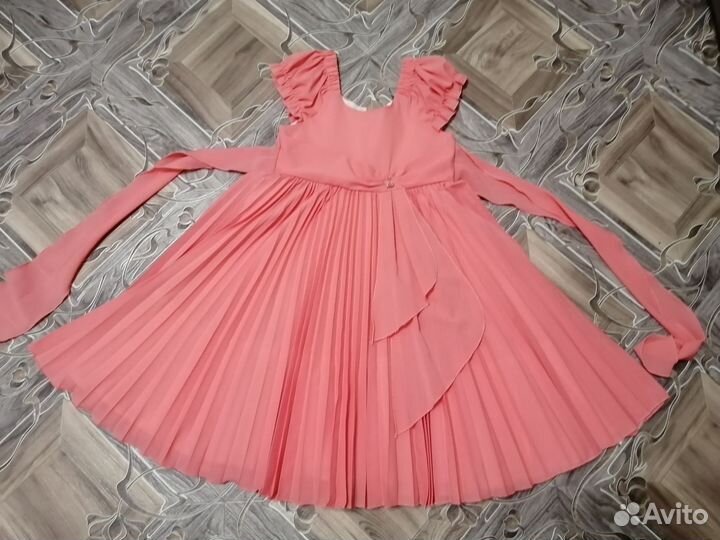 Платье нарядное