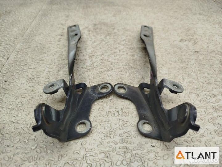 Петля капота daihatsu move