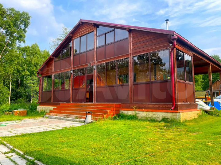 Дом 250 м² на участке 30 сот.