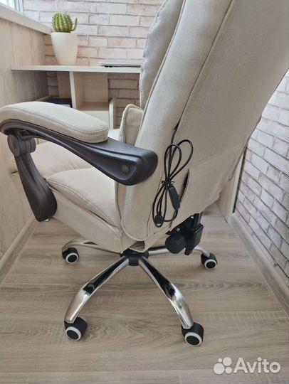 Компьютерное кресло