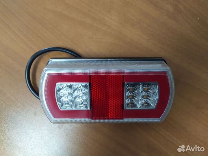 Фонарь задний для прицепа диодный