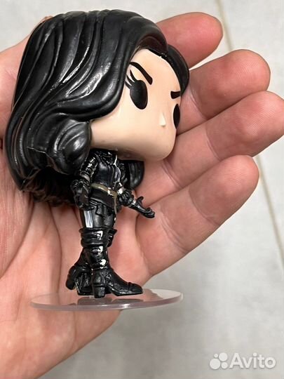 Экшн фигурка Енифер funko pop