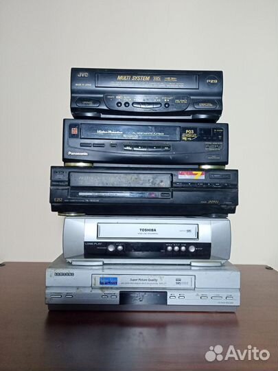 Видеомагнитофон