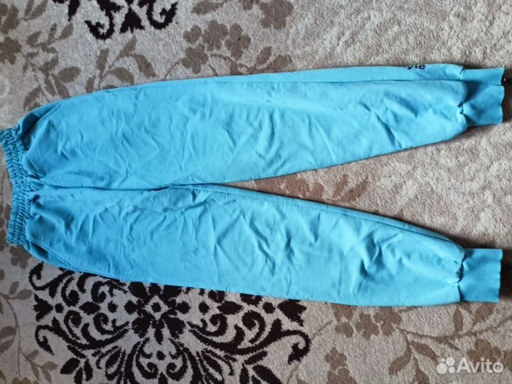 Костюм спортивный