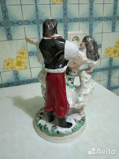 Фарфоровые статуэтки. СССР