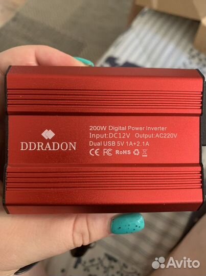 Инвертор автомобильный 12 V - 220 V