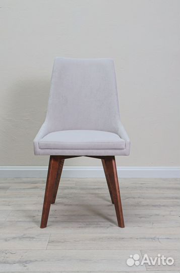 Стулья новые