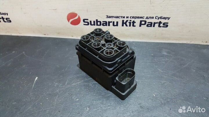 Блок клапанов пневмоподвески Porsche Cayenne 957