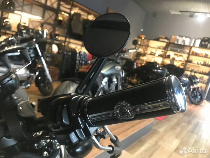 Harley-Davidson Sportster 883