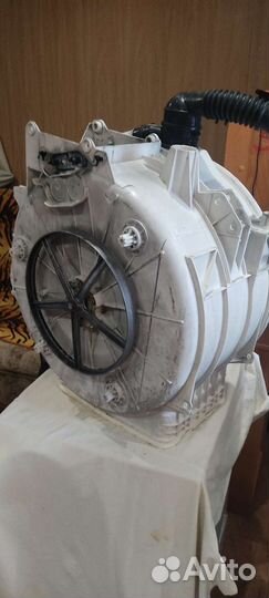 Бак стиральнойй машины индезит