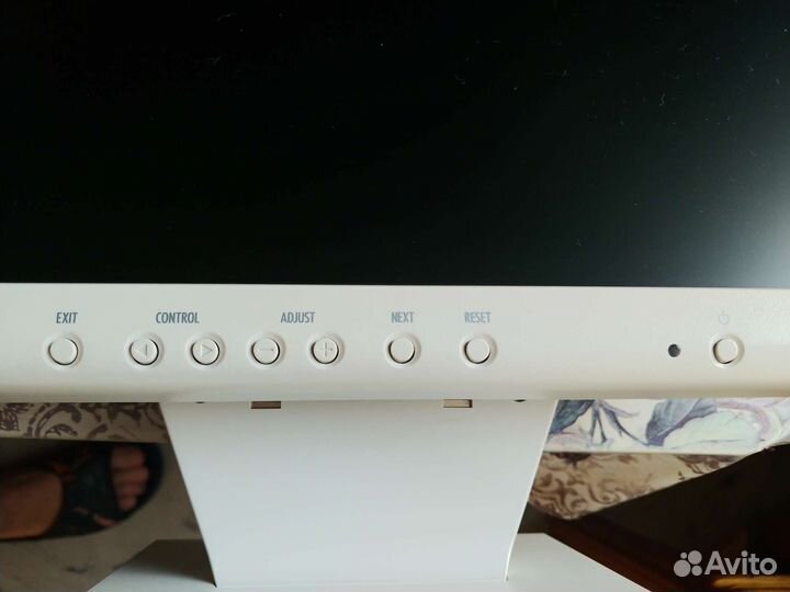 Монитор NEC multisync LSD1550v