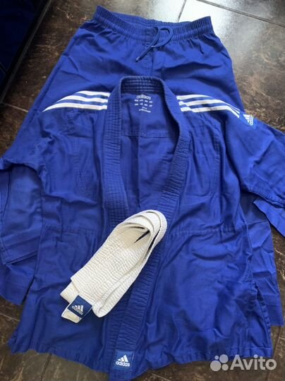 Кимоно для дзюдо adidas 140