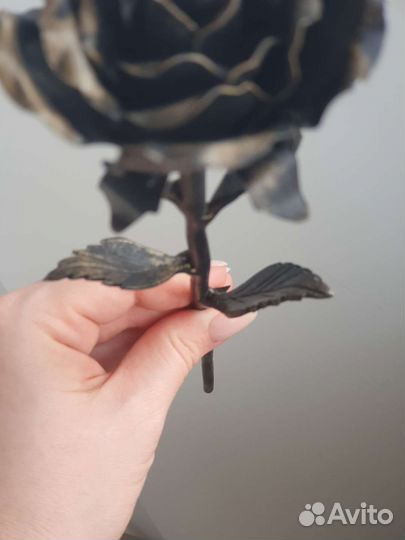 Кованая роза