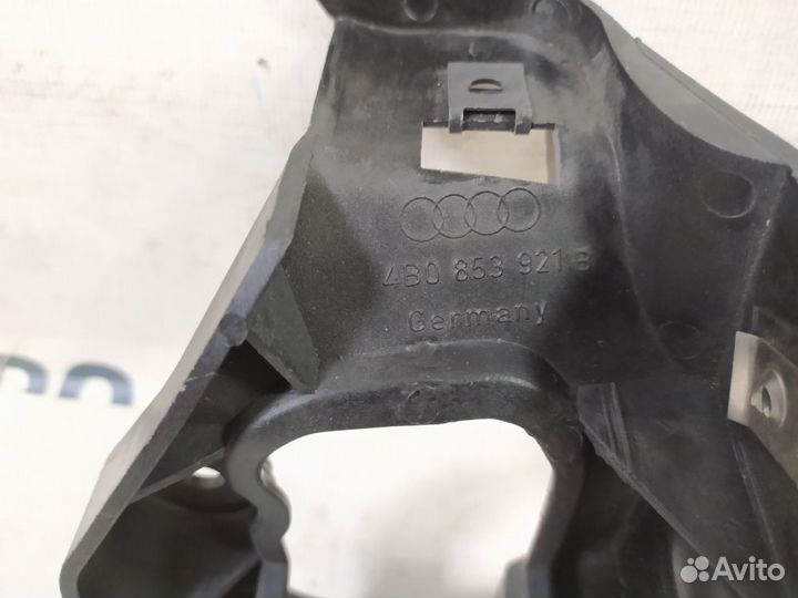 Кронштейн крепления порога лев. Audi A6 C5 (97-01)