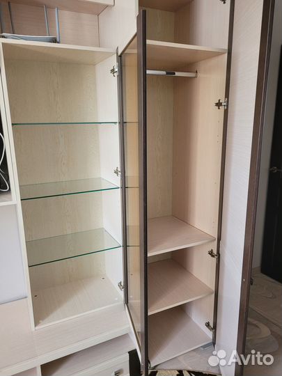 Стенка в гостиную