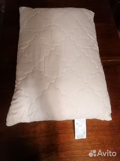 Подушка с верблюжей шерстью