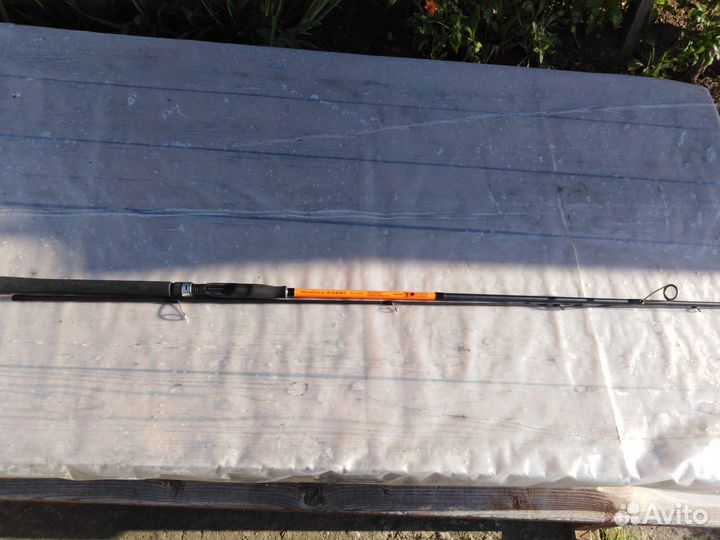 Спиннинг Maximus и катушка Stinger