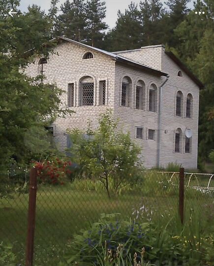 Дом 250 м² на участке 15 сот.