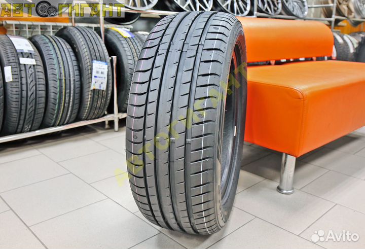 Triangle EffeXSport TH202 235/45 R17