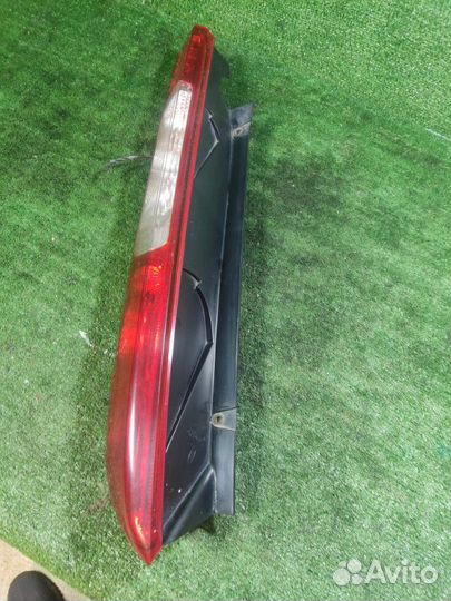 Фонарь задний левый Ford Focus 2