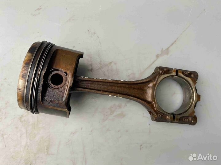 Поршень Audi A4B5 (8D 1996-2001) 8J2 837 015 C