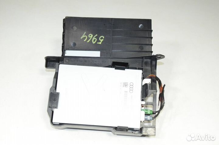 Блок управления камерой заднего вида Audi Q5 8R