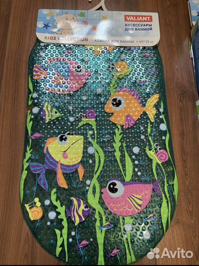 Коврик для ванной детский