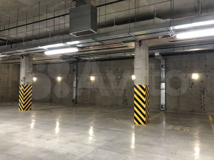 Машиноместо, 16 м²