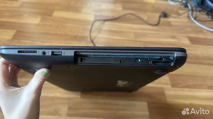 Ноутбук asus desktop-r22pd87