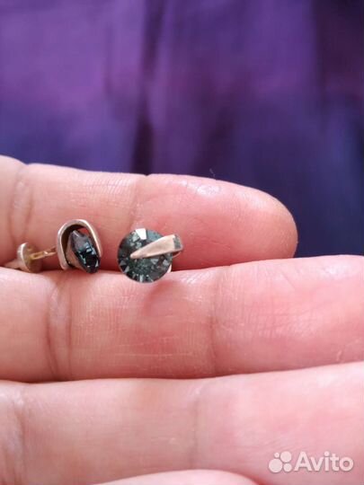 Серебряные серьги с фианитами