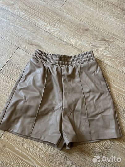 Шорты женские кожаные