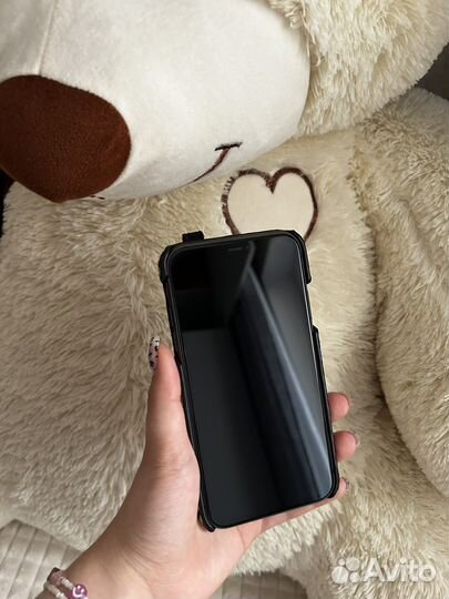 Чехол на iPhone 11