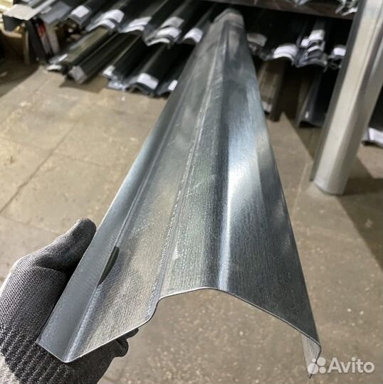 Порог правый Toyota Avensis T22 1997-2003 (1мм)