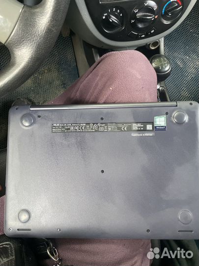 Нетбук asus E203M
