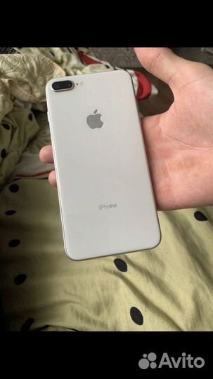Телефон iPhone 8 plus
