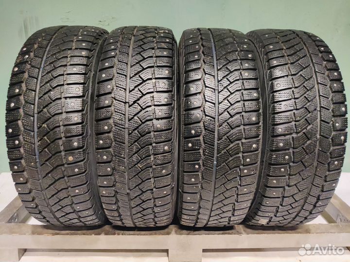 Viatti Brina Nordico V-522 195/65 R15 91T