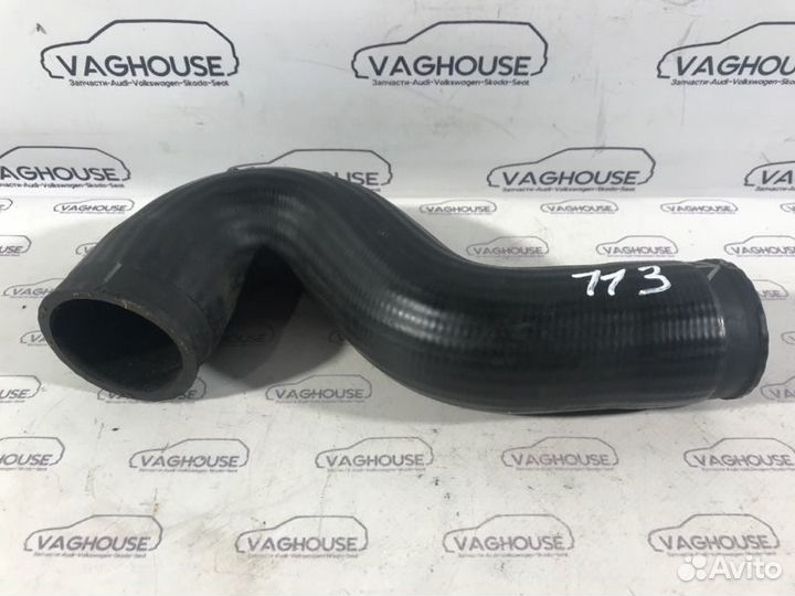 Патрубок интеркулера Audi A6 4B 2.7 ARE 2001