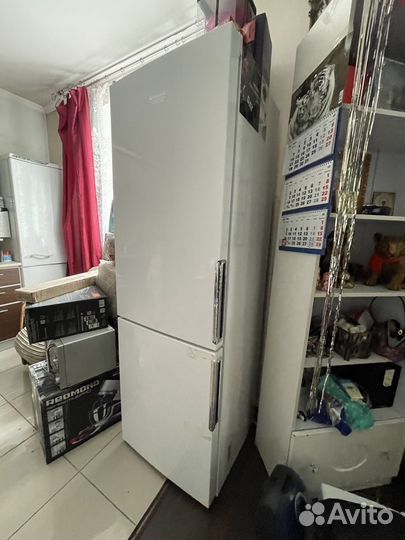 Холодильник hotpoint ariston - HF4180W