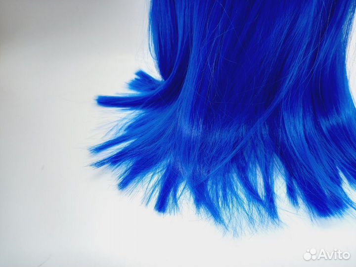 35752 Синтетический парик с челкой WoodFestival