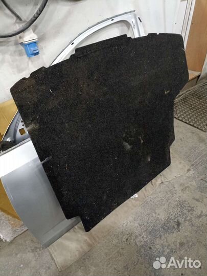 Пол багажника Toyota Corolla 150 06-12г