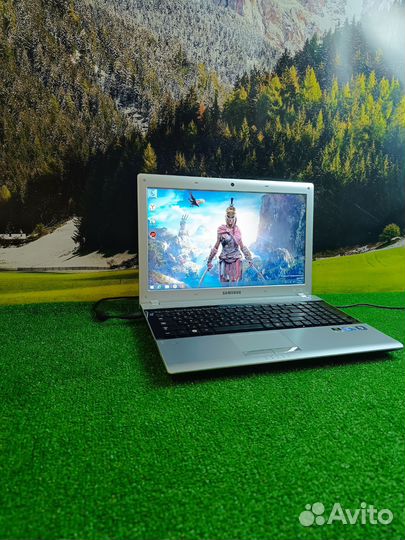 Хороший ноутбук Samsung для игр и работы