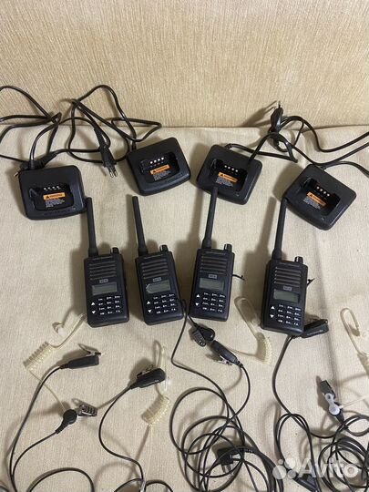 Рации Vertex Standart Vz-9 4 штуки