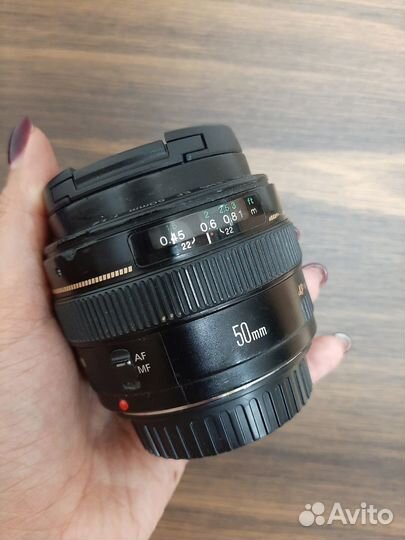 Объектив canon 50mm 1,4